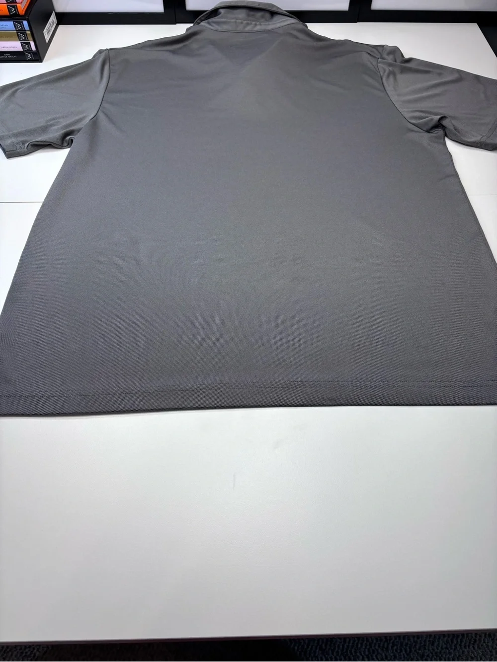 Men's Gray Short-Sleeve Performance Golf Polo with Subtle Chest Panels Size L